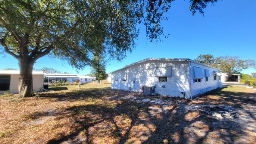 215 Green Haven Road West a Dundee, FL Mobile or Manufactured Home for Sale